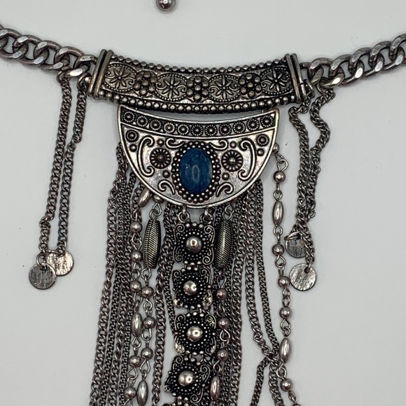 Vintage Bohemian Silvertone tassel Necklace - Picture 4 of 4